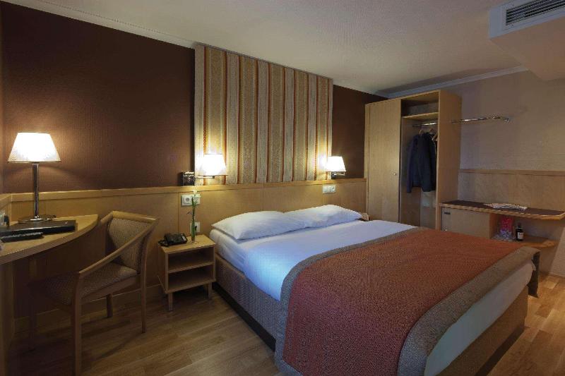 Austria Trend Hotel Ananas - Oda