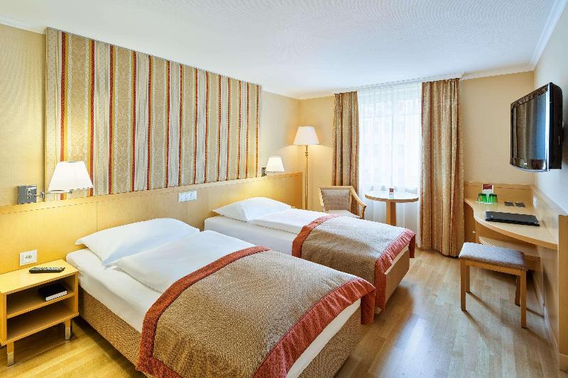 Austria Trend Hotel Ananas - Oda