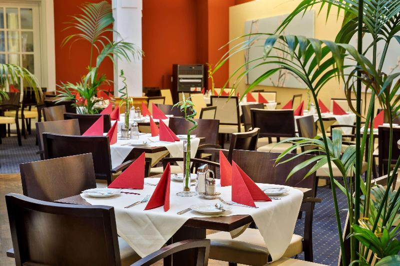 Austria Trend Hotel Ananas - Restoran