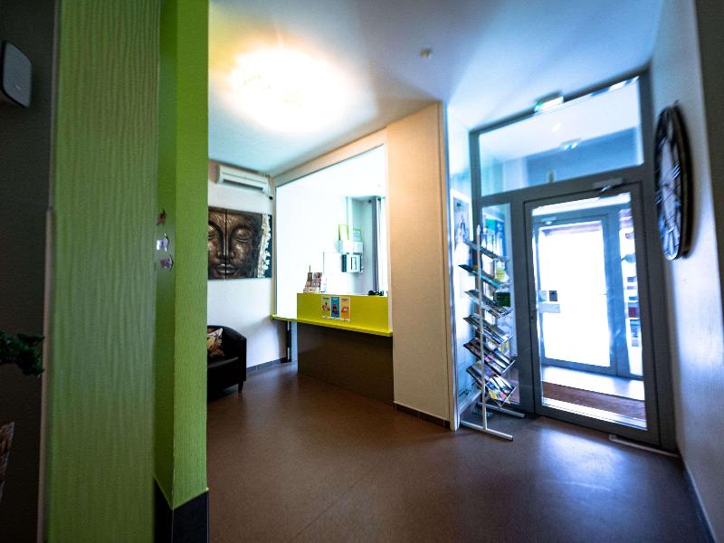 Inter-Hotel Auclair - Lobi