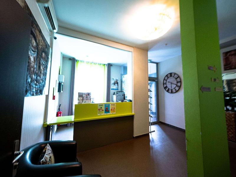 Inter-Hotel Auclair - Lobi