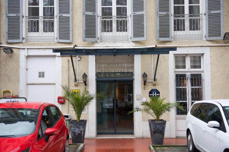 Hôtel Le Roncevaux - Genel