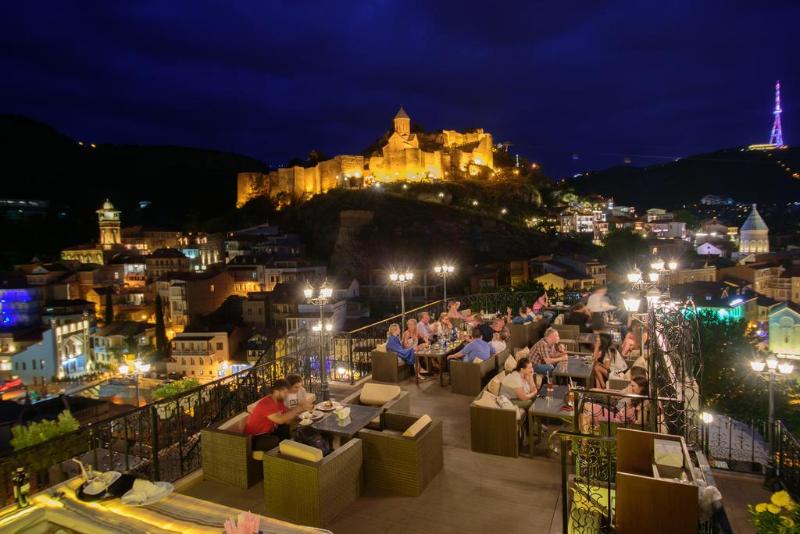 Tiflis Palace - Teras