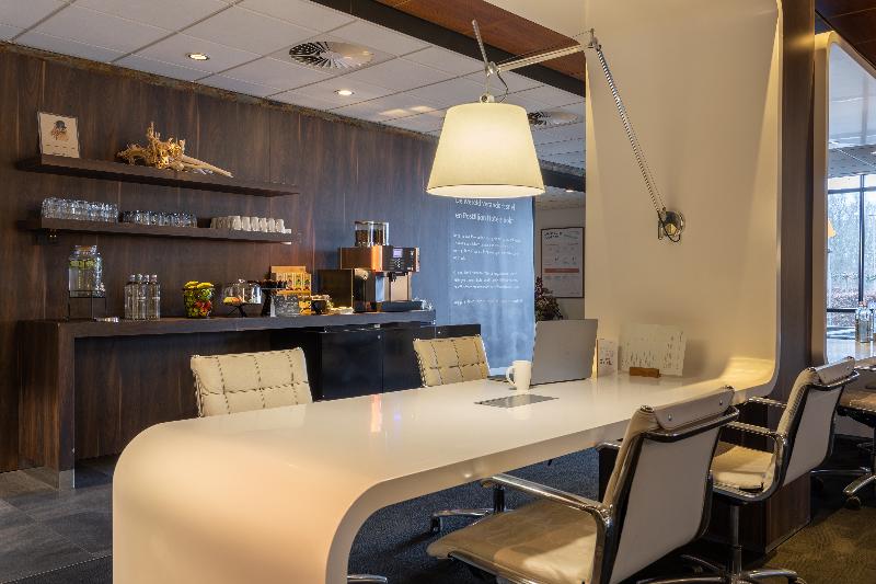 Postillion Hotel Dordrecht - Lobi