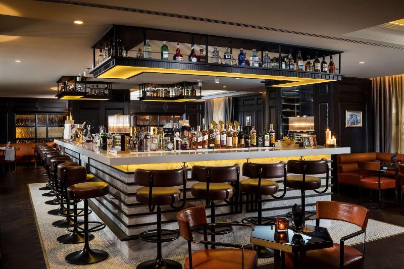 Hilton Vienna Plaza - Bar