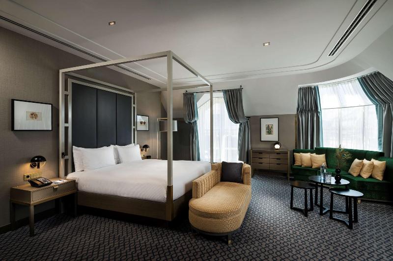 Hilton Vienna Plaza - Oda