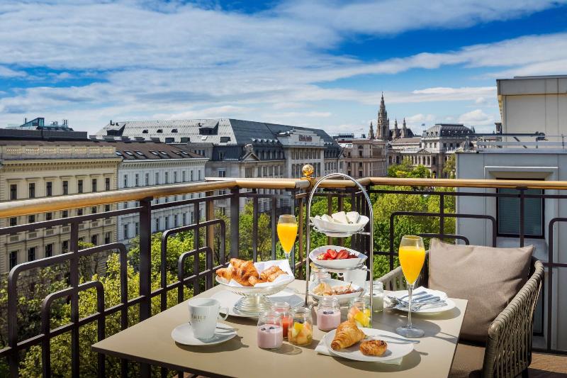Hilton Vienna Plaza - Oda