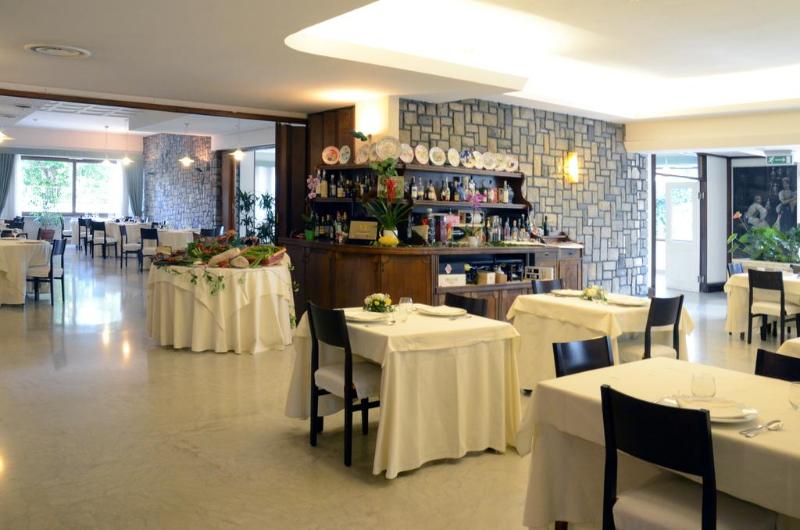 Bassetto Hotel - Restoran
