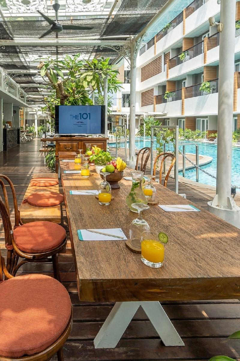 THE 1O1 Yogyakarta Tugu - Toplantı