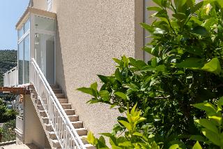 Apartments Silvija otel fotoğrafı