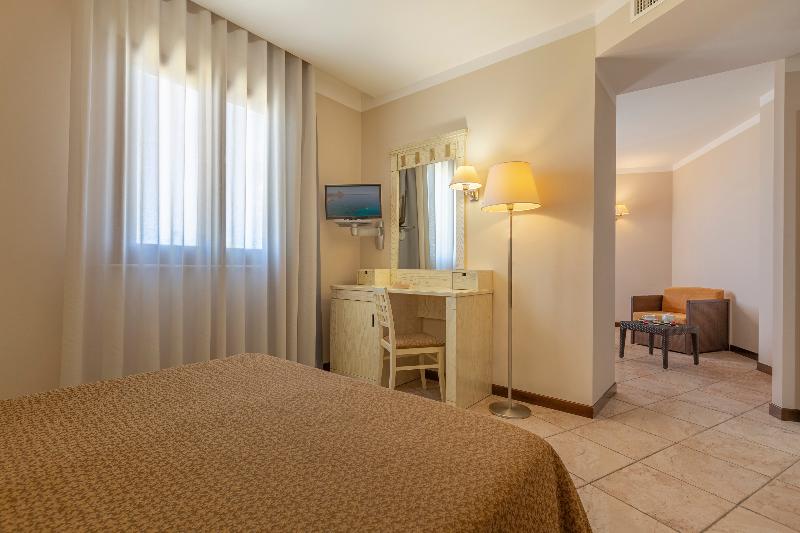 Villa Zina family Resort - Oda
