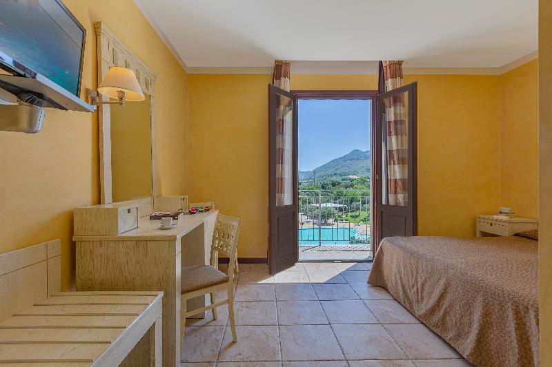 Villa Zina family Resort - Oda
