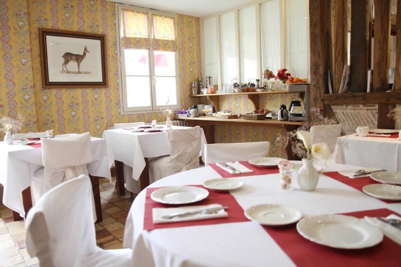 Relais de la Mothe - Genel