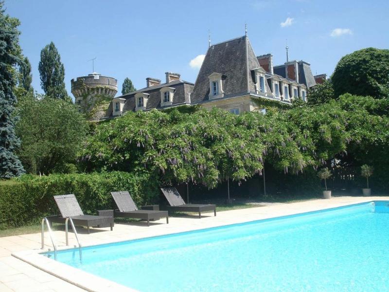 Chateau de Lalande - Havuz