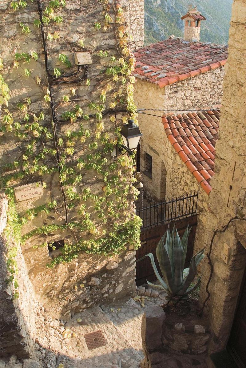 Auberge de la Madone - Genel