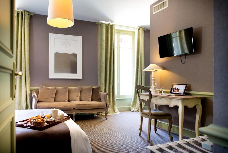 Hotel Helvie - Oda