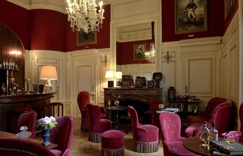 Chateau Colbert - Lobi