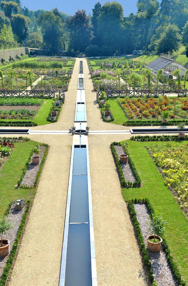 Chateau Colbert - Genel