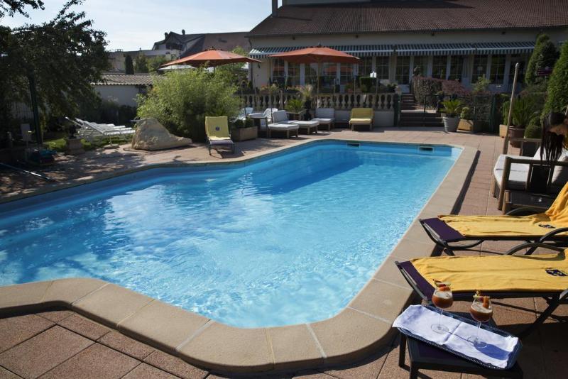 Hotel du Domaine de La Grange de Conde - Genel