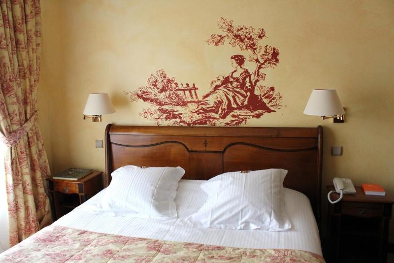 Hotel du Domaine de La Grange de Conde - Genel