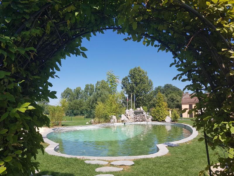 Hotel du Domaine de La Grange de Conde - Havuz