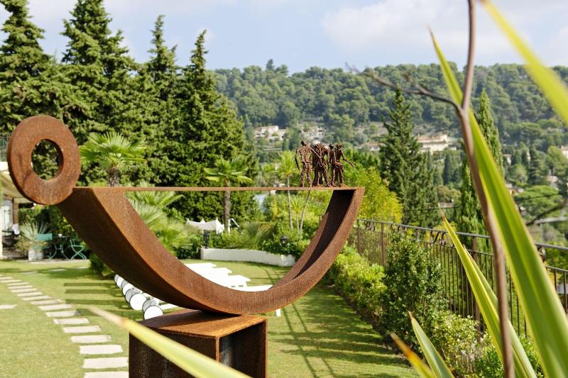 Hotel La Grande Bastide - Genel