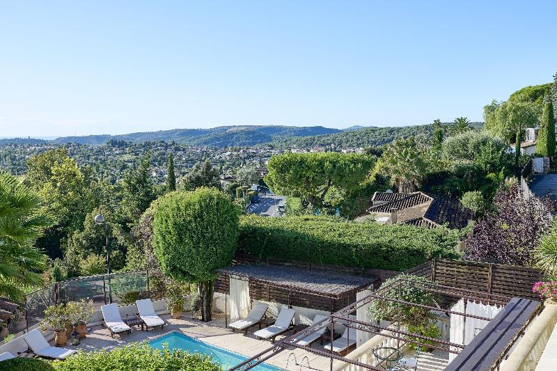 Hotel La Grande Bastide - Genel