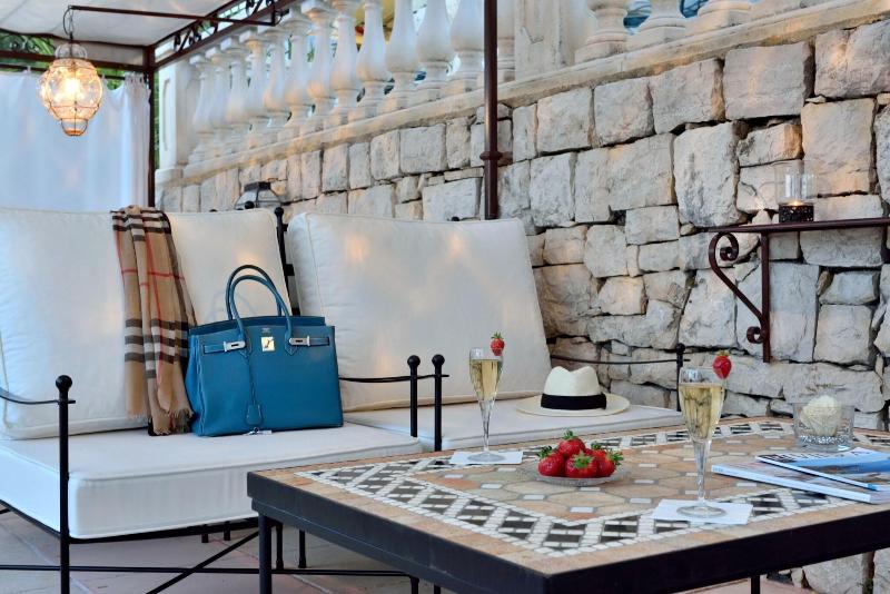 Hotel La Grande Bastide - Teras