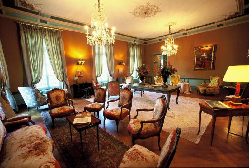 Chateau de Varenne - Genel