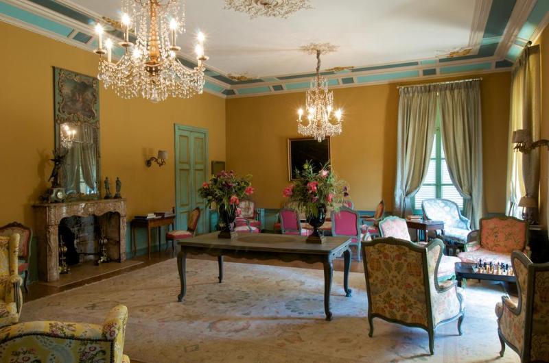Chateau de Varenne - Genel