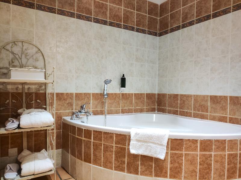 Le Roc e Fiori Hotel - Oda
