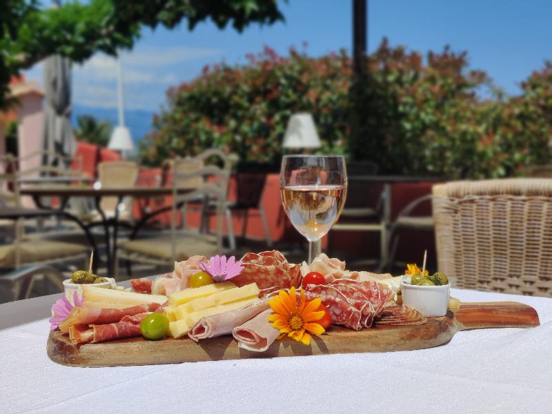 Le Roc e Fiori Hotel - Restoran