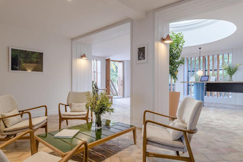 Hotel Le Bailli de Suffren - Lobi