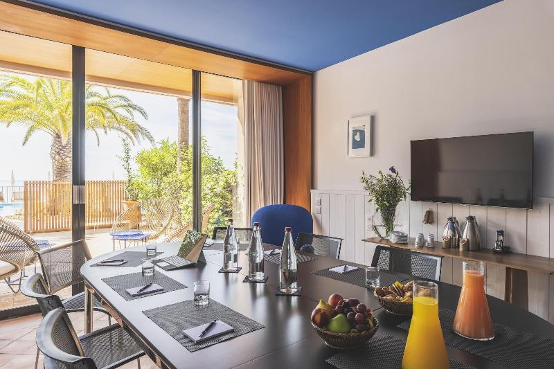 Hotel Le Bailli de Suffren - Toplantı