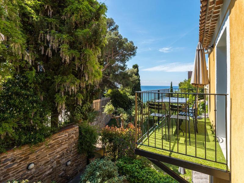 Hotel Le Bailli de Suffren - Oda