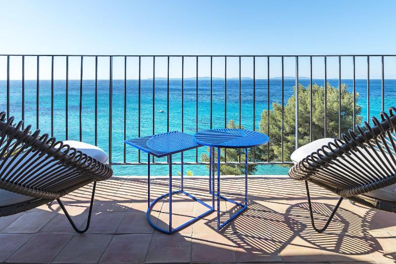 Hotel Le Bailli de Suffren - Oda