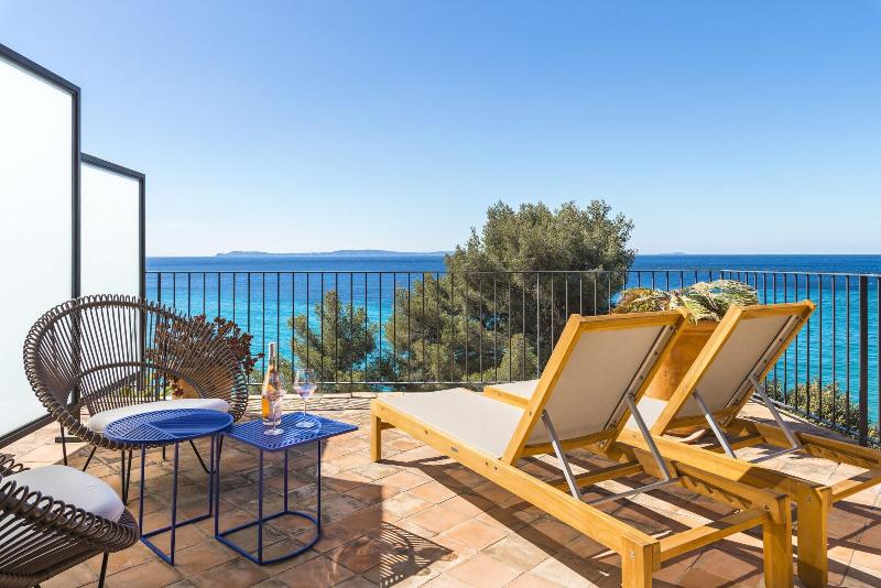Hotel Le Bailli de Suffren - Oda