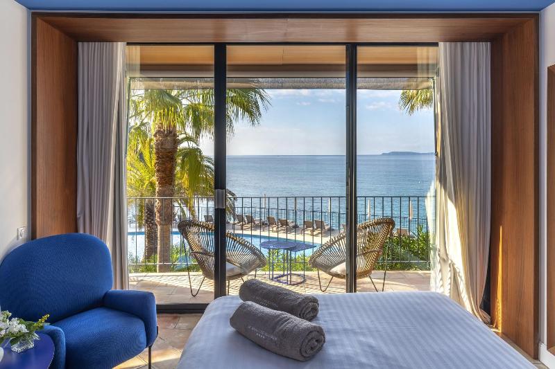 Hotel Le Bailli de Suffren - Oda