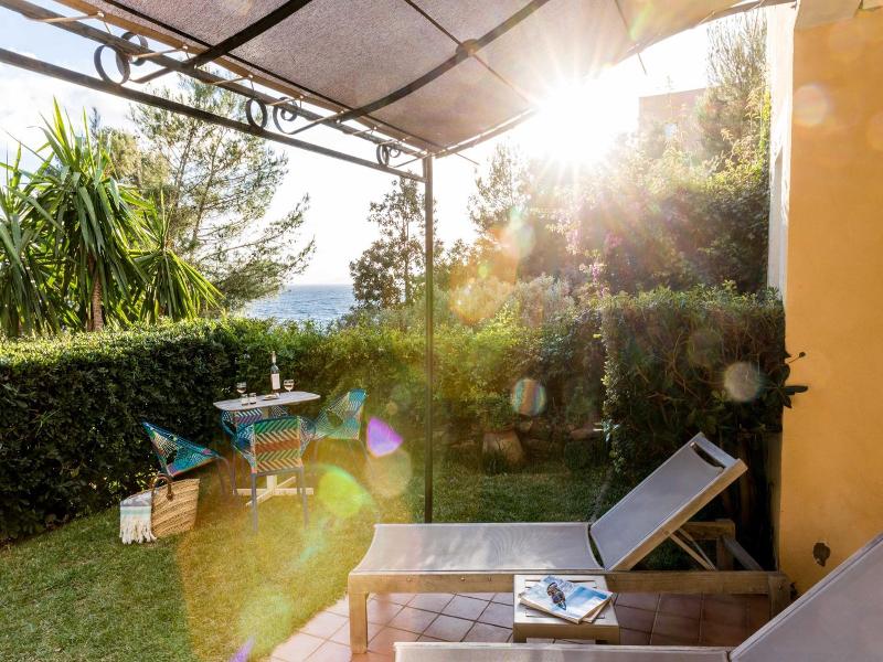 Hotel Le Bailli de Suffren - Oda