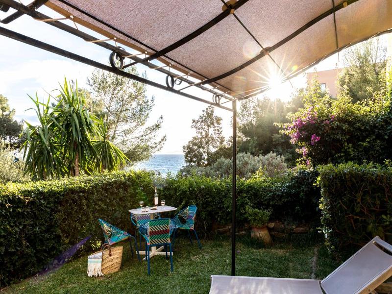 Hotel Le Bailli de Suffren - Oda