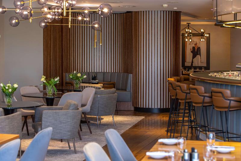Radisson Blu Hotel - Basel - Bar