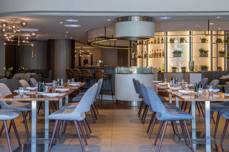 Radisson Blu Hotel - Basel - Bar