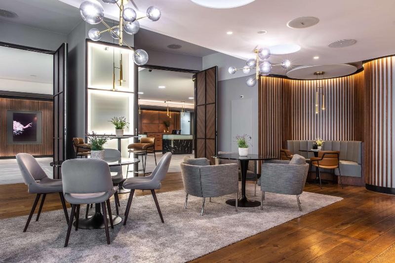 Radisson Blu Hotel - Basel - Bar