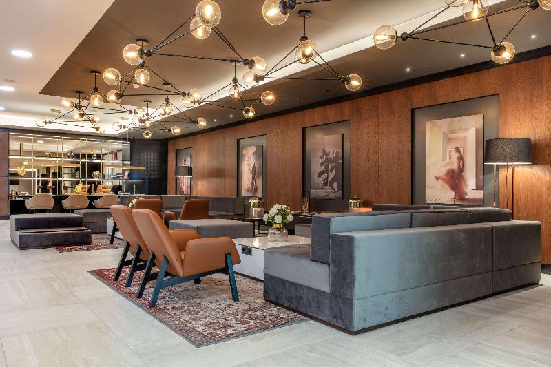 Radisson Blu Hotel - Basel - Lobi