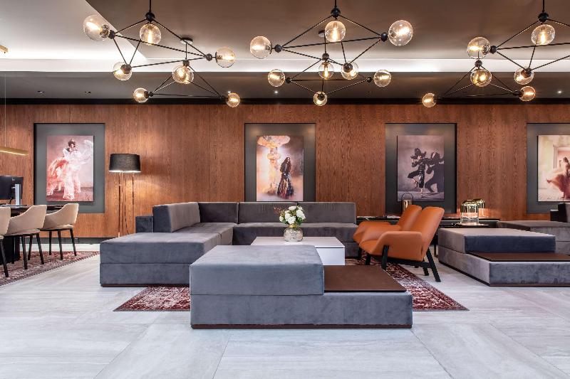 Radisson Blu Hotel - Basel - Lobi