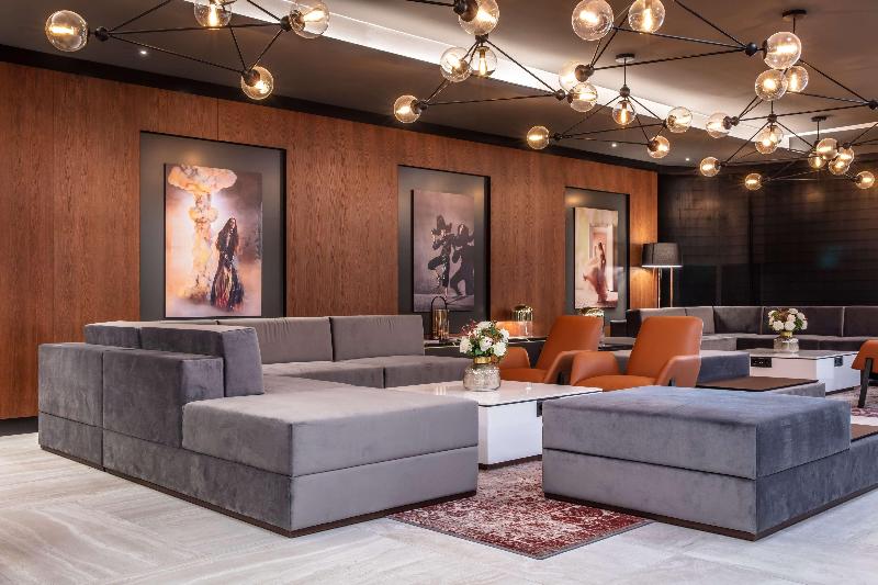 Radisson Blu Hotel - Basel - Lobi
