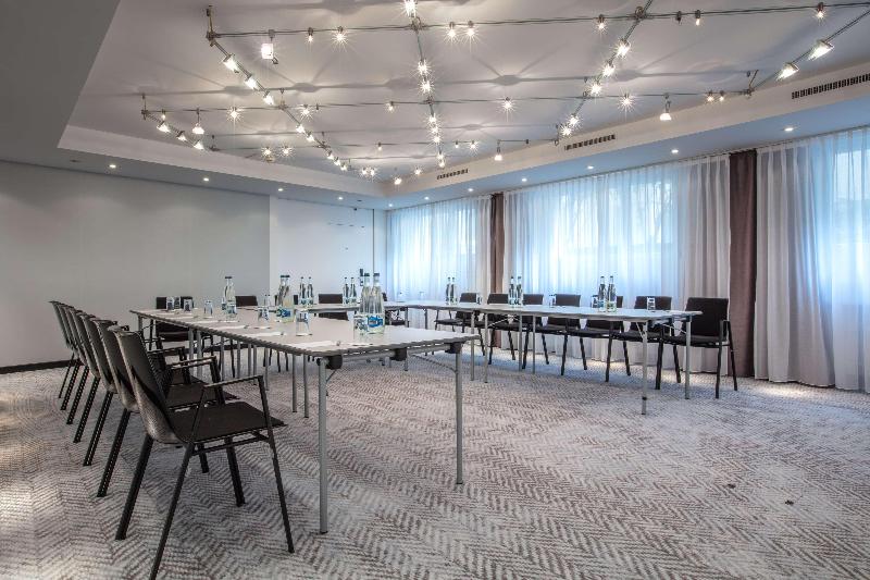 Radisson Blu Hotel - Basel - Toplantı