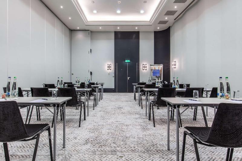 Radisson Blu Hotel - Basel - Toplantı