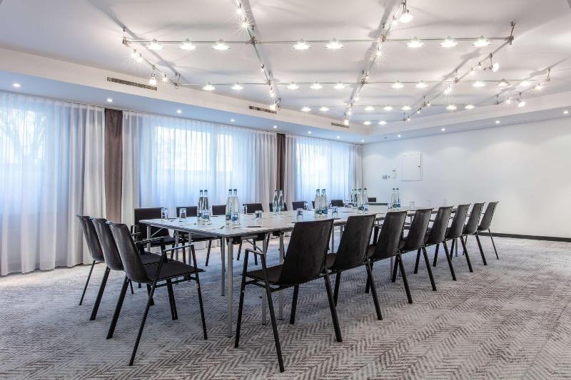 Radisson Blu Hotel - Basel - Toplantı