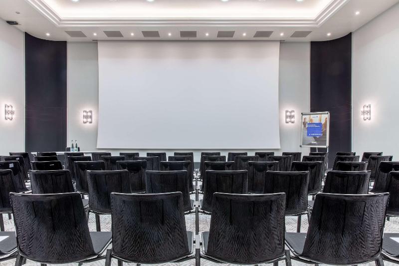Radisson Blu Hotel - Basel - Toplantı
